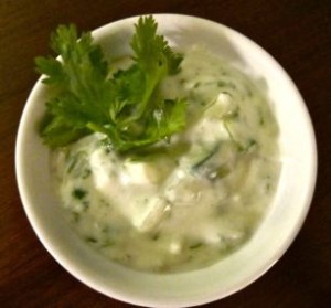 Raita (Indian Yogurt Sauce)