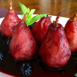 Healthy Holidays: Wine Poached Pears and Blackberries (Recipe)