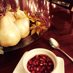 Healthy Holidays: Pomegranate Love (How-to Video & Recipes)